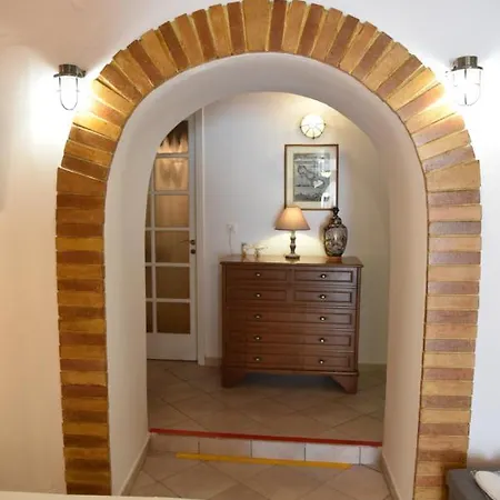 Scala Di Korthi Apartment *